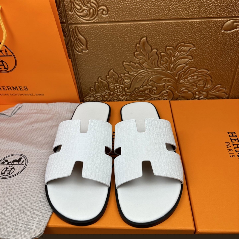 H**mes slippers